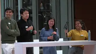 Frontier Feud: Anthropic, Google DeepMind, Meta FAIR, Thinking Machines — Barr Yaron, Amplify